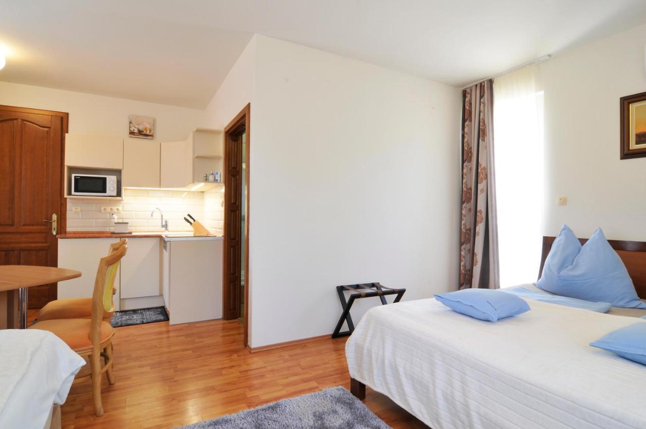 Farkas Apartman Siófok Zewnętrze zdjęcie
