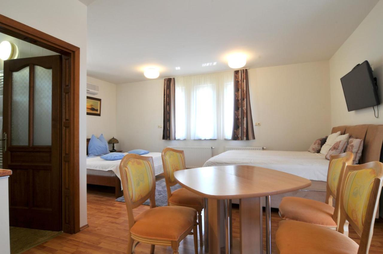 Farkas Apartman Siófok Zewnętrze zdjęcie